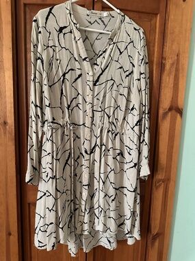 Long sleeve hi-low midi dress, button front with belt